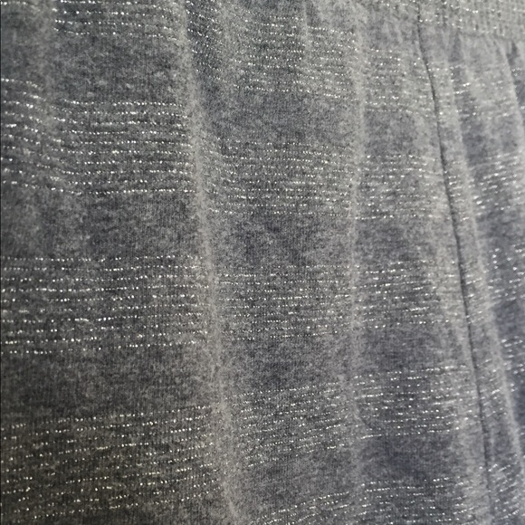 2 Girl Grey/Sparkly Leggings - Picture 2 of 4